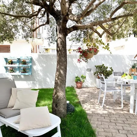 Casa Perla Marina Apartment *